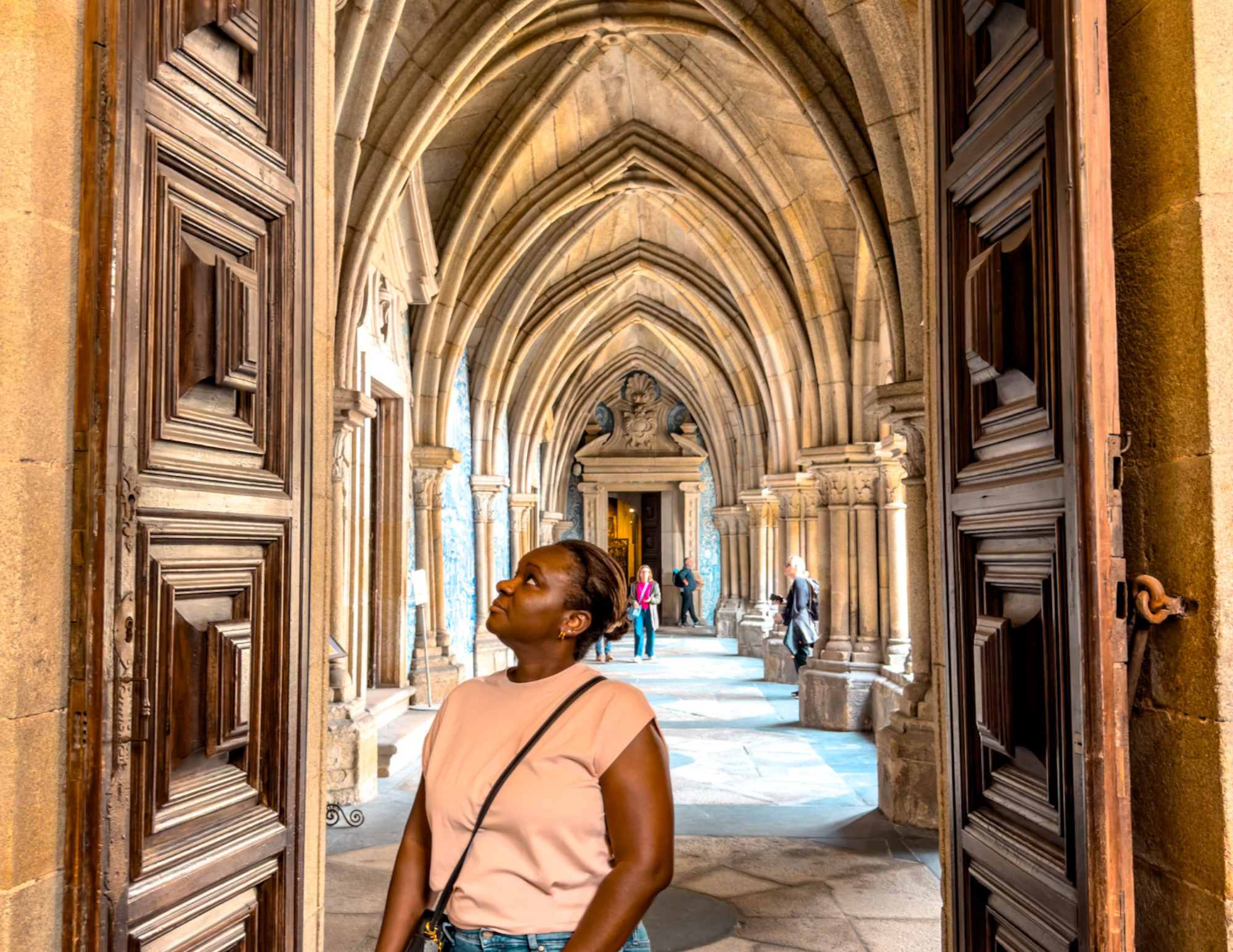 Porto Travel Guide (3).png